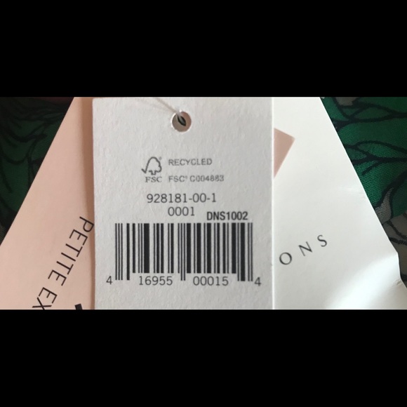 🎃NWT Banana Republic Blouse- Petite Exclusive Small - Picture 5 of 5